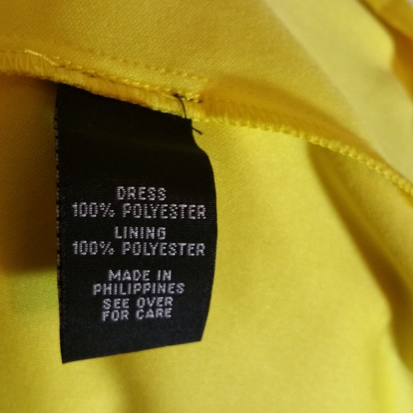 by&by bright yellow sleeveless blouson mini dress - Picture 5 of 6